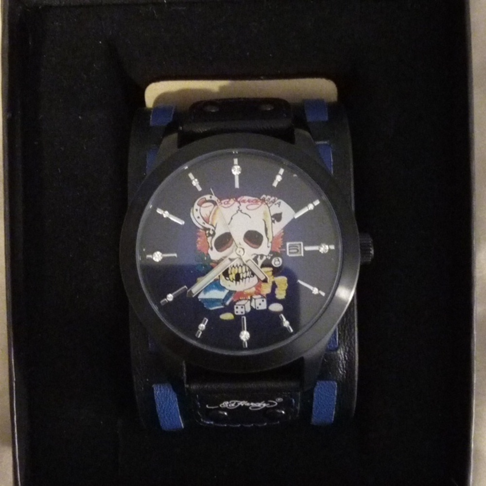Vintage Y2K Ed Hardy Love Kills Slowly Skull Watch Black Leather Cuff Round Face